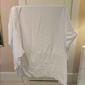King Size White Dust Ruffle Inverted Pleats in excellent condition.
